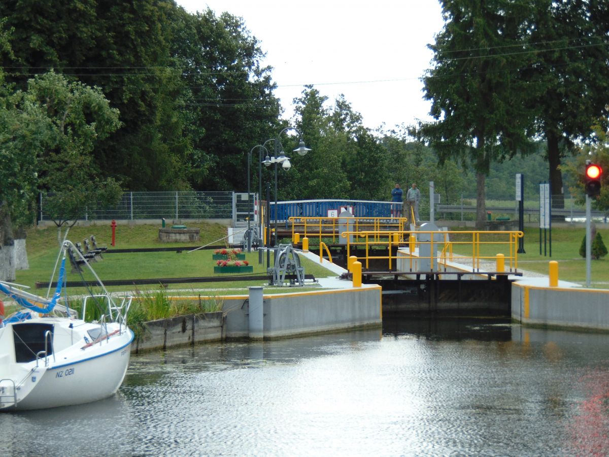 Śluza Miłomłyn - Kanał Elbląski.JPG