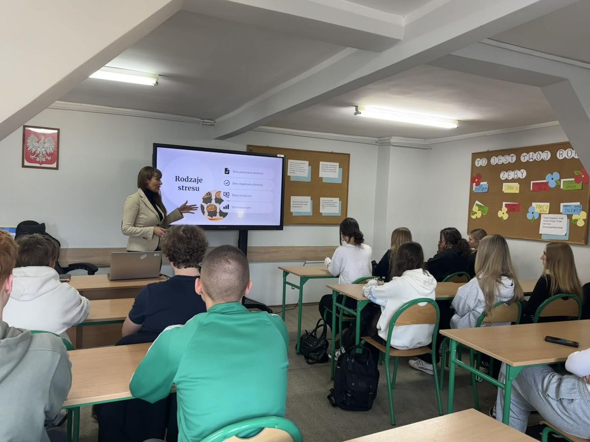 1e40e148-58bc-43a2-a224-8ff8133821f1 (1).jpg