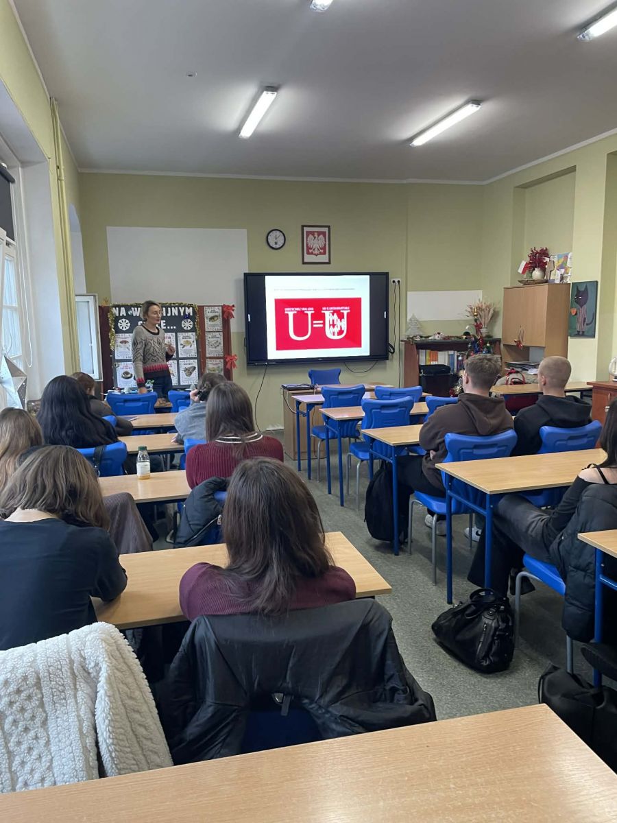 255d0de6-cfda-4526-a313-7e232cda5d21 (1).jpg