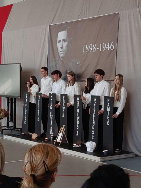 IMG_2535 (Copy).JPG
