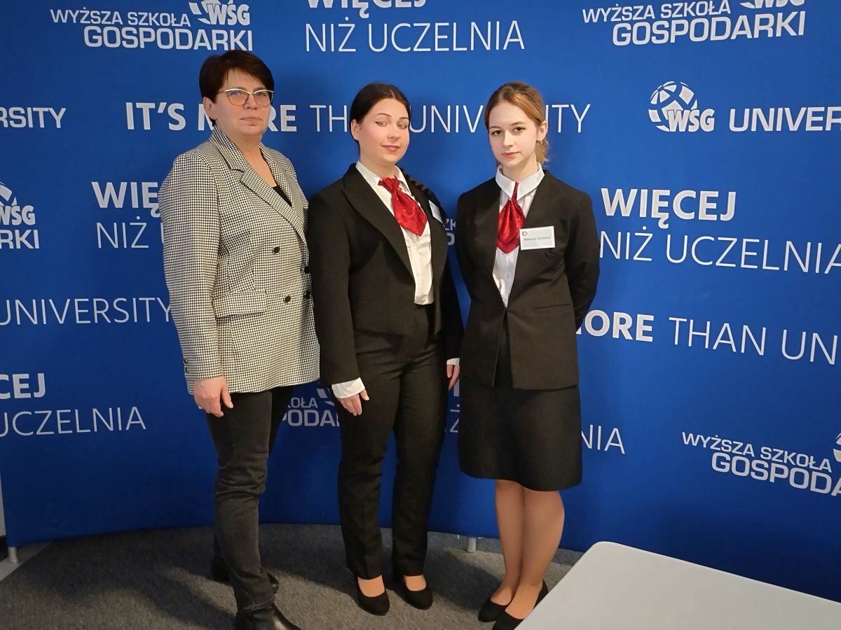 Natasza Zarówna, Maja Jerzyk, Lucyna Hajduk.jpg