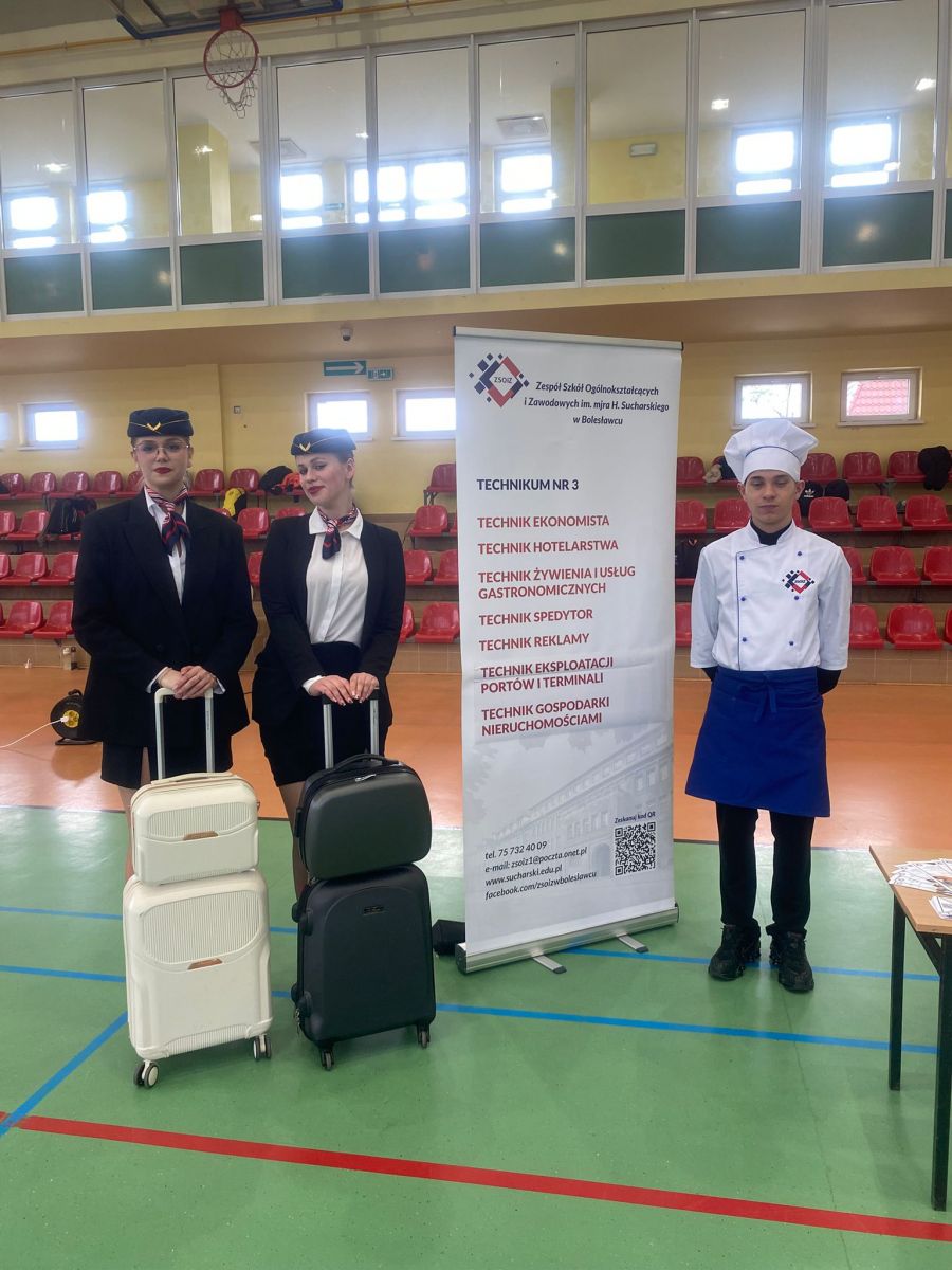 WhatsApp Image 2026-04-16 at 19.00.48.jpeg