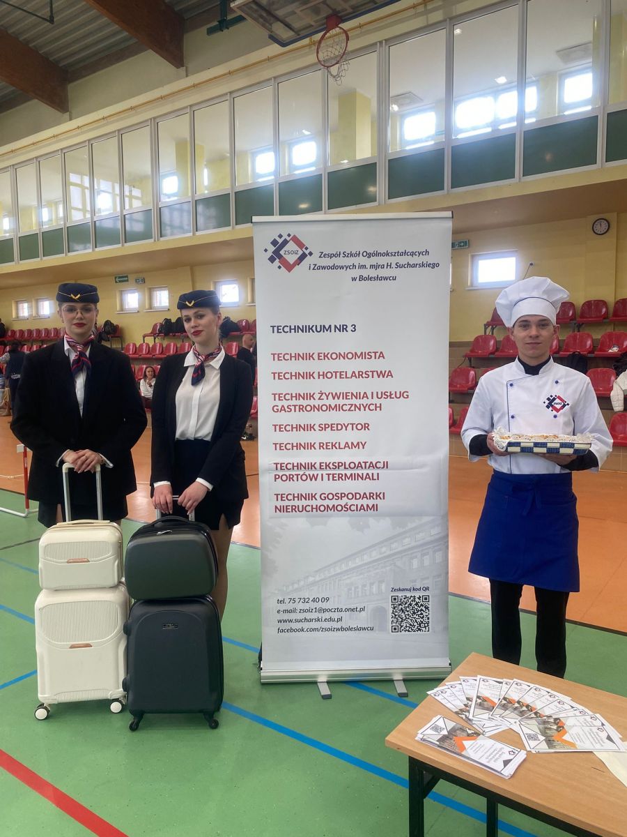 WhatsApp Image 2026-04-16 at 19.00.49.jpeg